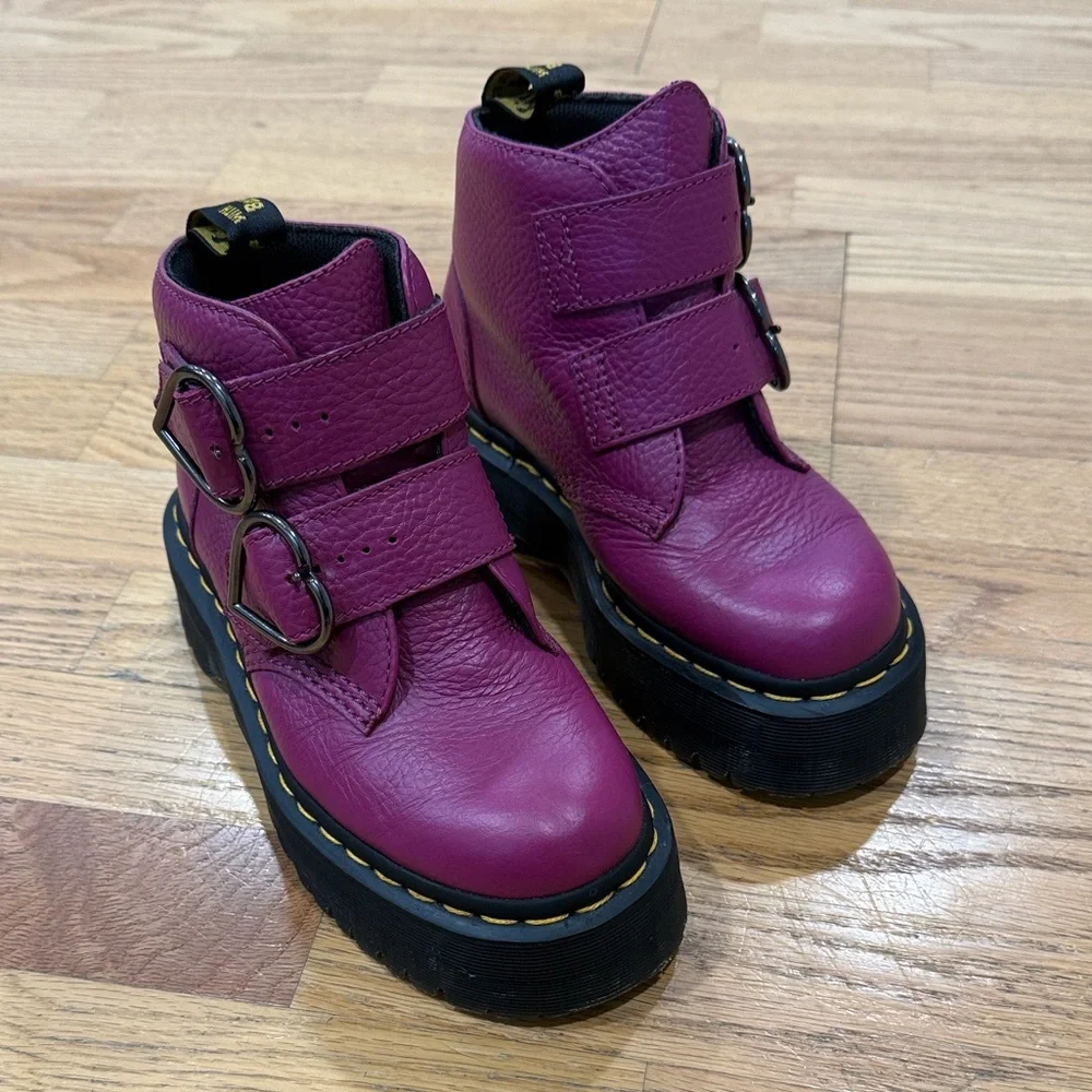 Dr. Martens Devon Heart Leather Platform Boots - Picture 5 of 11
